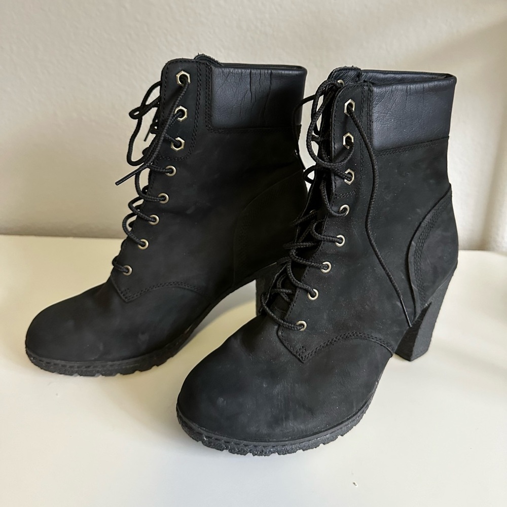 Timberland Heels! Very comfy!
